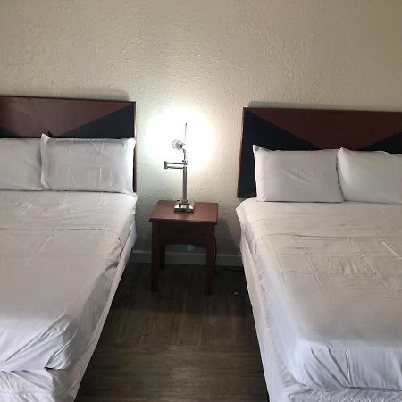 Petersburg Va Hotel Екстериор снимка