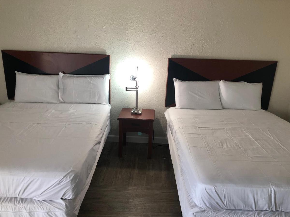 Petersburg Va Hotel Екстериор снимка