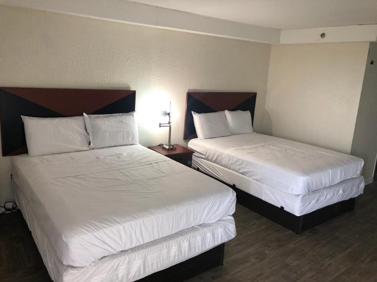 Petersburg Va Hotel Екстериор снимка
